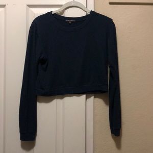 Brandy Melville cropped long sleeve/sweater